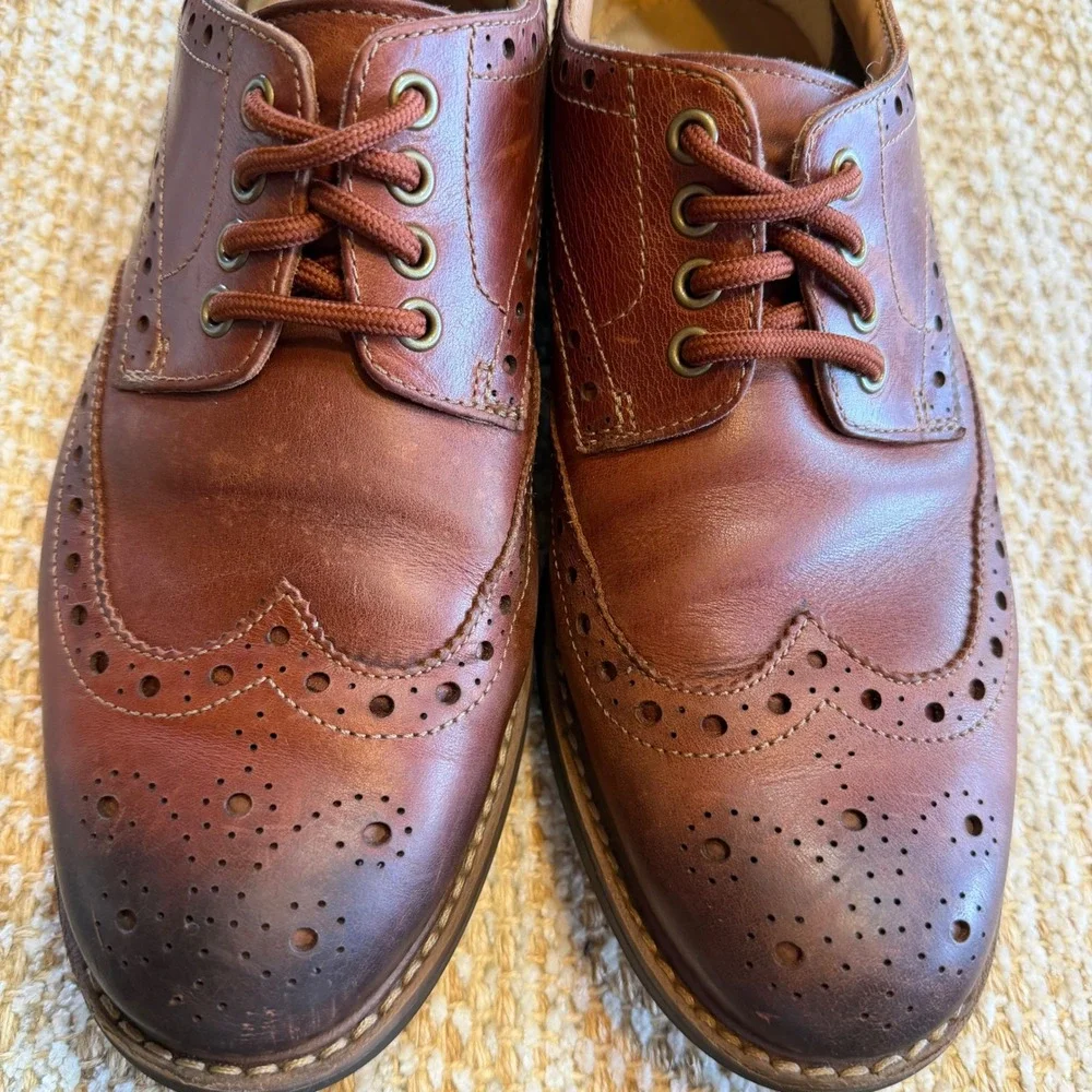 Clarks 1825 Mens Tan Brown Leather Wingtip Brogue Lug Sole Derby Shoes 9.5‎ M